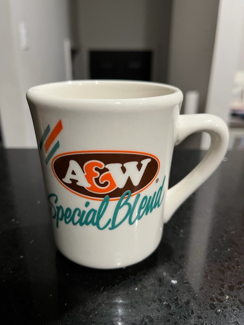 Super sweet vintage A&W coffee mug